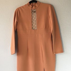 NEVER WORN! Peach Bodycon Boohoo Dress Lace Up 💗